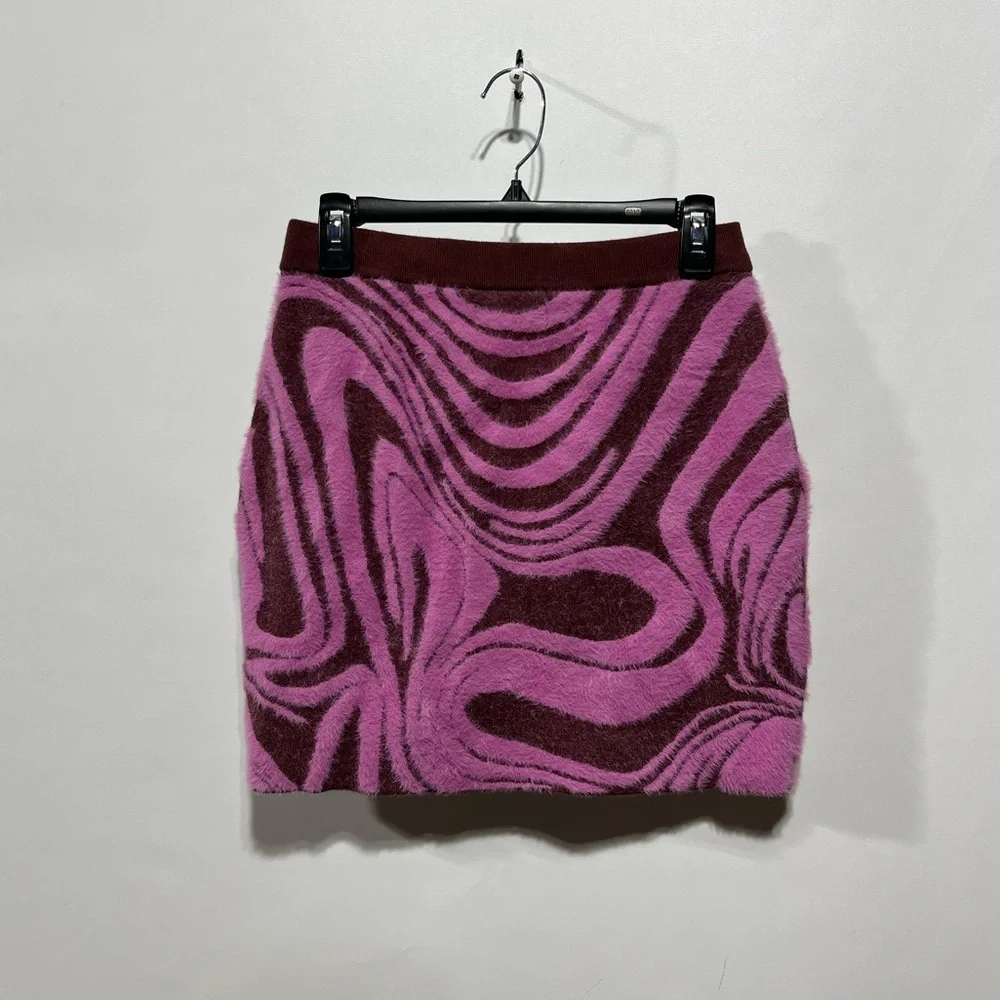 Anthropologie Pink‎ and Burgundy Sweater Mini Skirt Size Medium